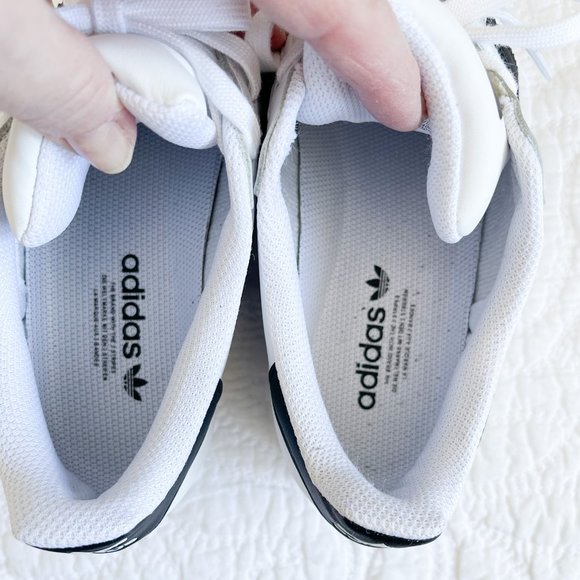 ADIDAS Superstar white leather runners - Picture 3 of 14